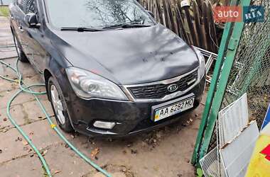 Універсал Kia Ceed 2012 в Бучі