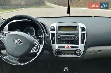 Хэтчбек Kia Ceed 2007 в Харькове