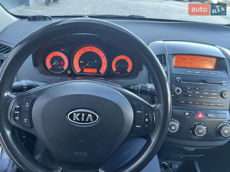 Хэтчбек Kia Ceed 2008 в Киеве фото 9 Хэтчбек Kia Ceed 2008 в Киеве