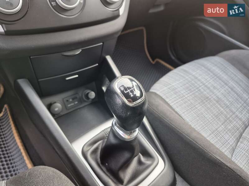 Хэтчбек Kia Ceed 2010 в Черкассах