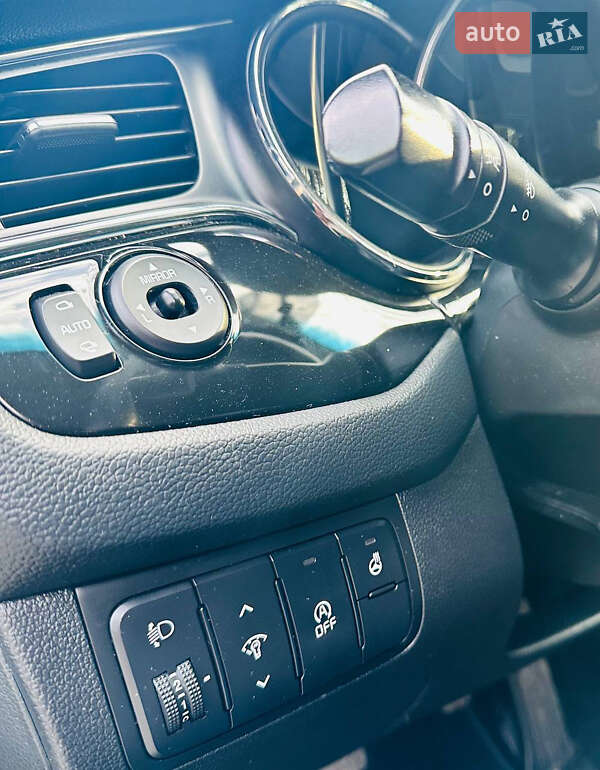 Універсал Kia Ceed 2017 в Чернівцях фото 9 Універсал Kia Ceed 2017 в Чернівцях