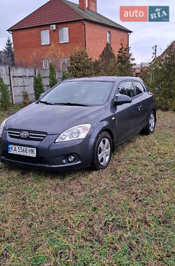 Хэтчбек Kia Ceed 2008 в Харькове