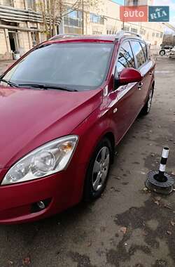 Хетчбек Kia Ceed 2008 в Києві