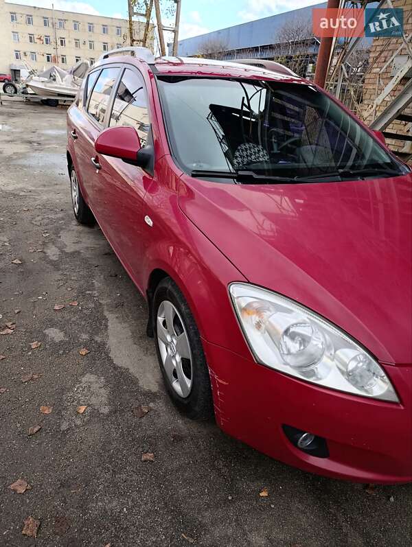 Хэтчбек Kia Ceed 2008 в Киеве фото 2 Хэтчбек Kia Ceed 2008 в Киеве