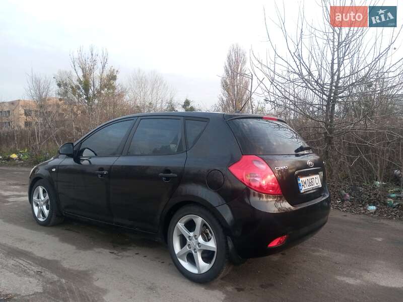 Хетчбек Kia Ceed 2007 в Овручі фото 8 Хетчбек Kia Ceed 2007 в Овручі