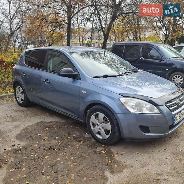 Хэтчбек Kia Ceed 2007 в Тернополе