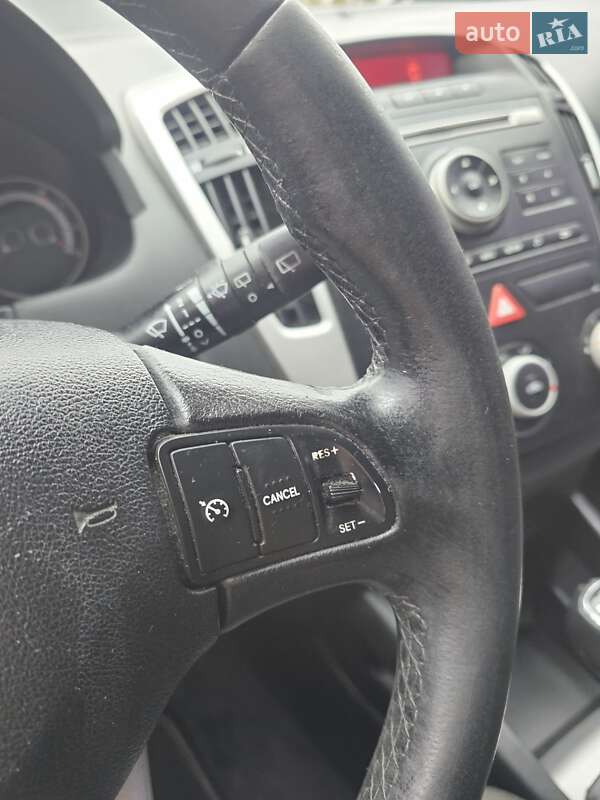 Универсал Kia Ceed 2010 в Киеве фото 20 Универсал Kia Ceed 2010 в Киеве