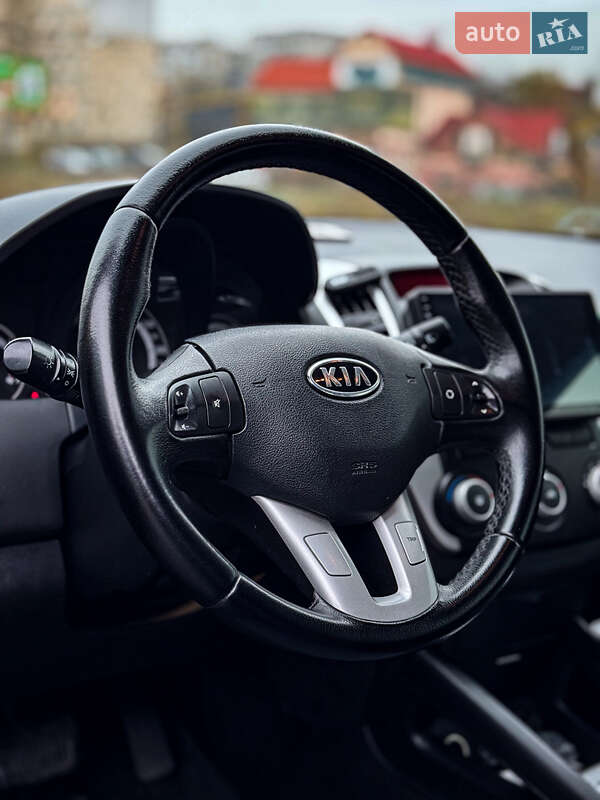 Хетчбек Kia Ceed 2009 в Києві фото 16 Хетчбек Kia Ceed 2009 в Києві