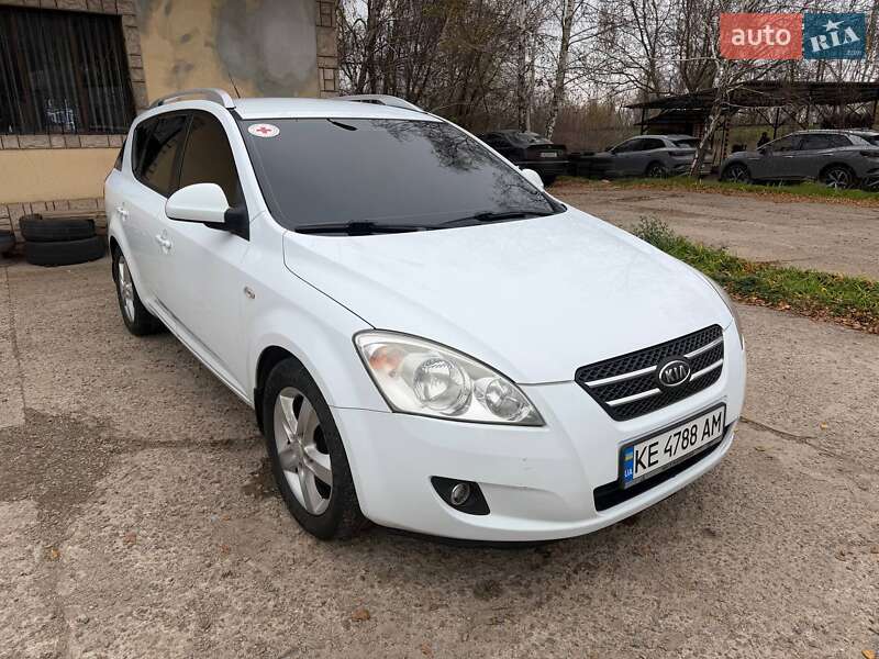 Универсал Kia Ceed 2008 в Кривом Роге фото 2 Универсал Kia Ceed 2008 в Кривом Роге