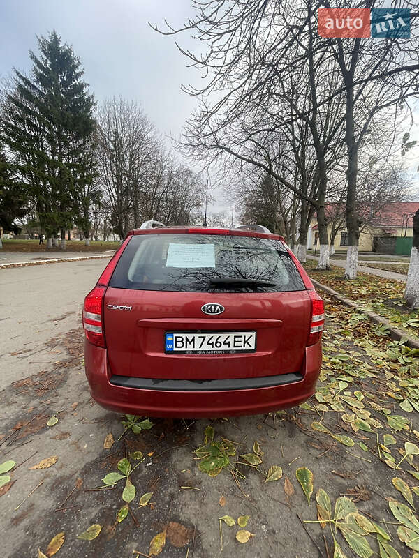 Универсал Kia Ceed 2009 в Ромнах