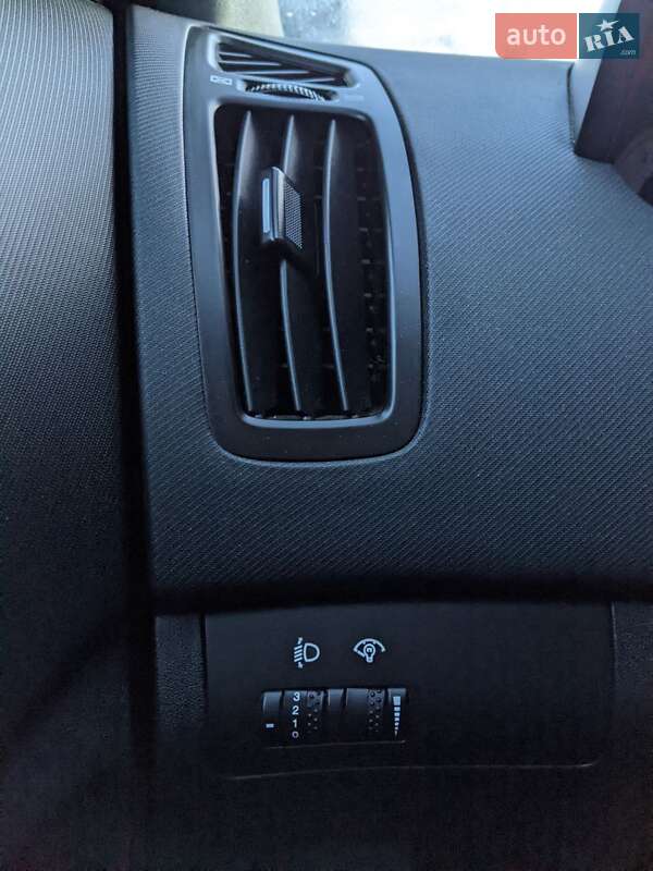 Универсал Kia Ceed 2009 в Бурштыне