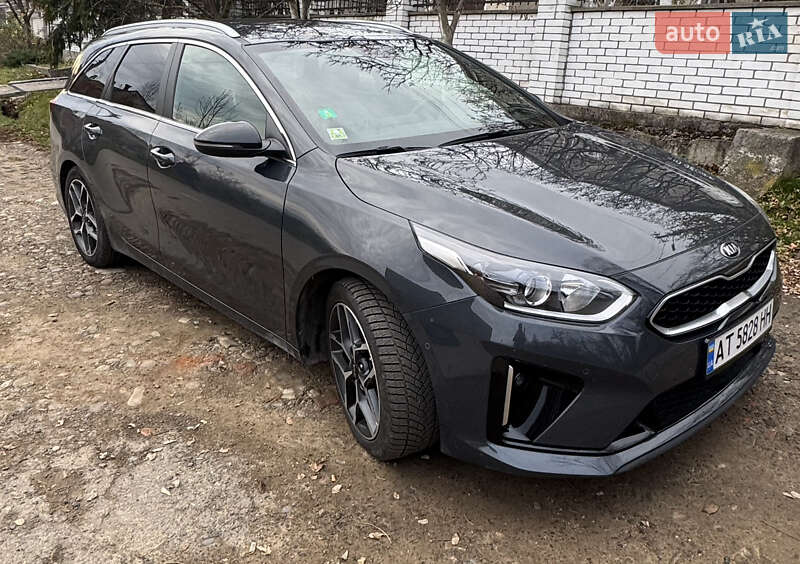 Универсал Kia Ceed 2020 в Калуше