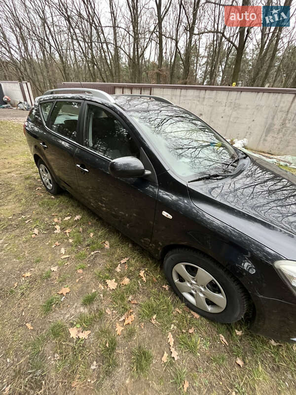 Универсал Kia Ceed 2010 в Киеве фото 9 Универсал Kia Ceed 2010 в Киеве