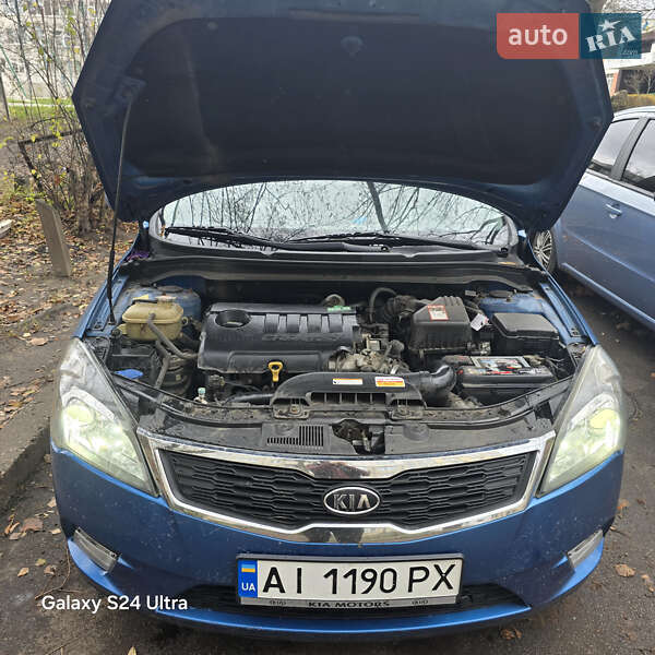 Универсал Kia Ceed 2009 в Киеве