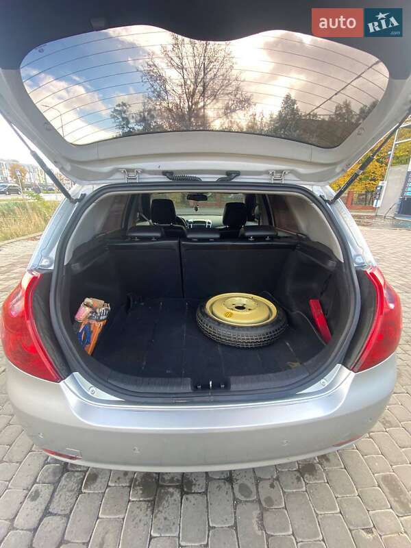 Хэтчбек Kia Ceed 2007 в Луцке фото 5 Хэтчбек Kia Ceed 2007 в Луцке