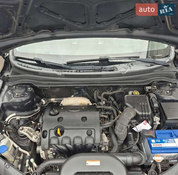 Хэтчбек Kia Ceed 2008 в Конотопе