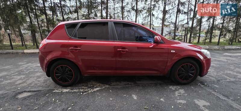 Хетчбек Kia Ceed 2009 в Харкові фото 3 Хетчбек Kia Ceed 2009 в Харкові