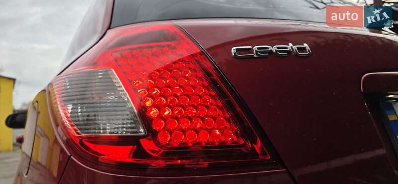 Хетчбек Kia Ceed 2009 в Харкові фото 17 Хетчбек Kia Ceed 2009 в Харкові