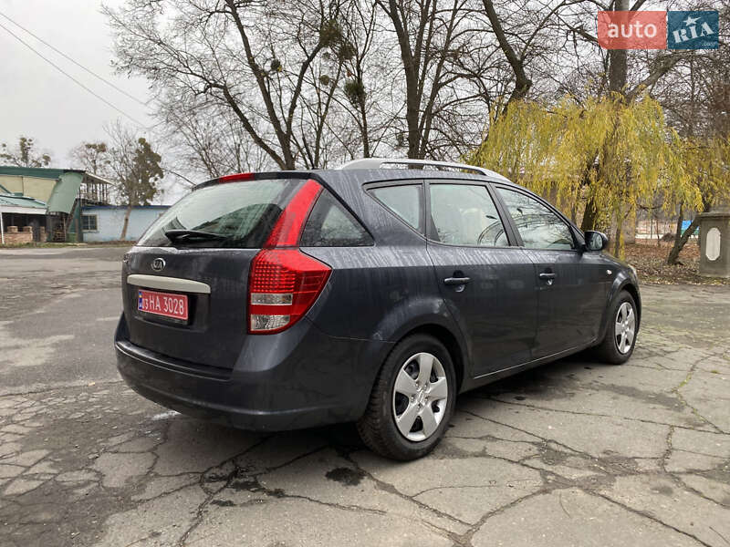 Універсал Kia Ceed 2011 в Ватутіному фото 9 Універсал Kia Ceed 2011 в Ватутіному