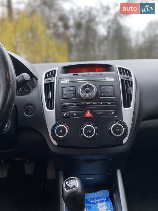 Універсал Kia Ceed 2011 в Ватутіному фото 19 Універсал Kia Ceed 2011 в Ватутіному