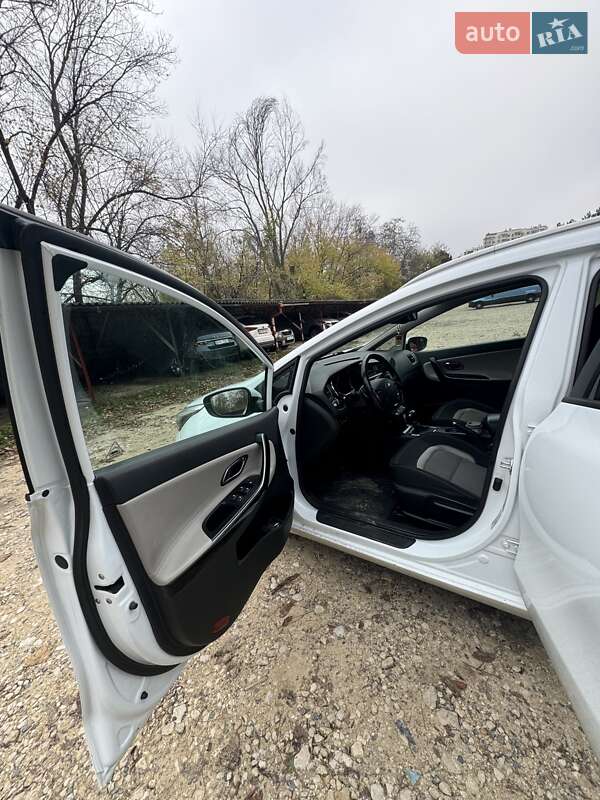 Универсал Kia Ceed 2013 в Киеве