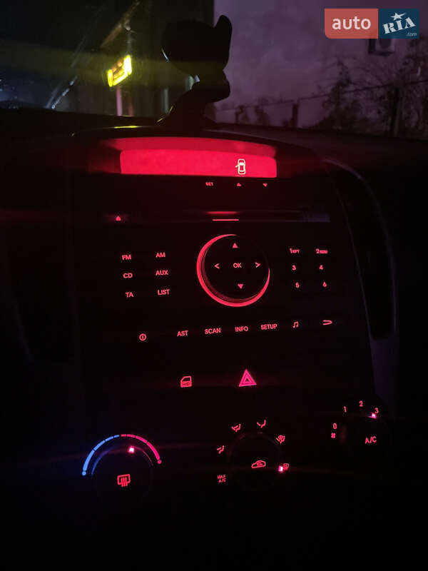 Хэтчбек Kia Ceed 2010 в Мукачево