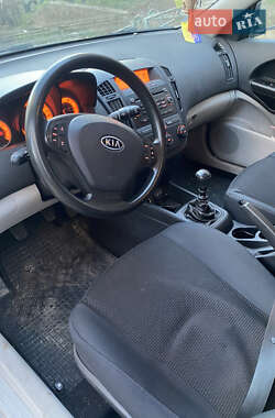Хэтчбек Kia Ceed 2007 в Хмельницком
