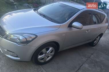 Универсал Kia Ceed 2011 в Одессе