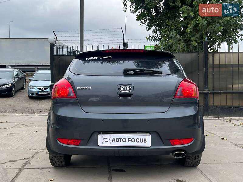 Хетчбек Kia Ceed 2008 в Києві