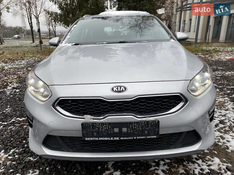 Универсал Kia Ceed 2019 в Луцке