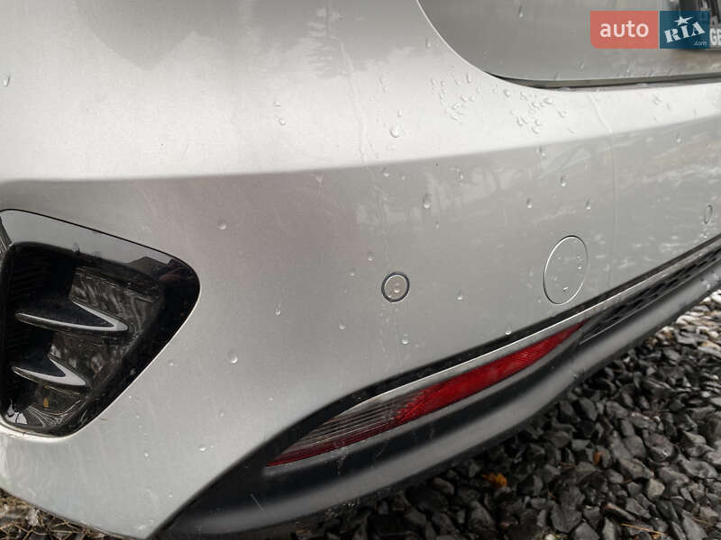 Универсал Kia Ceed 2019 в Луцке