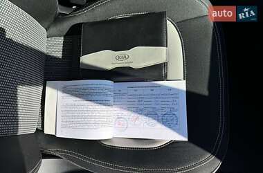 Хетчбек Kia Ceed 2017 в Кривому Розі