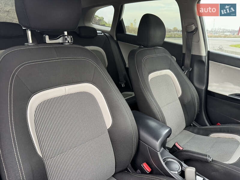 Универсал Kia Ceed 2013 в Днепре