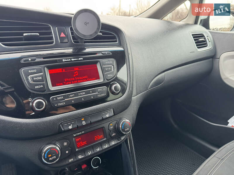 Универсал Kia Ceed 2013 в Днепре