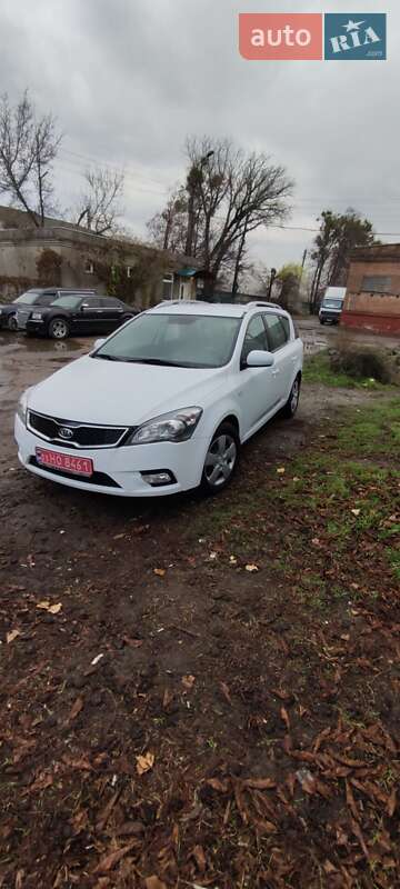 2010 KIA Ceed, VIN U5YHC812AAL154148:plate — фото 1 (autoria)