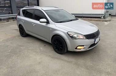 Универсал Kia Ceed 2010 в Киеве