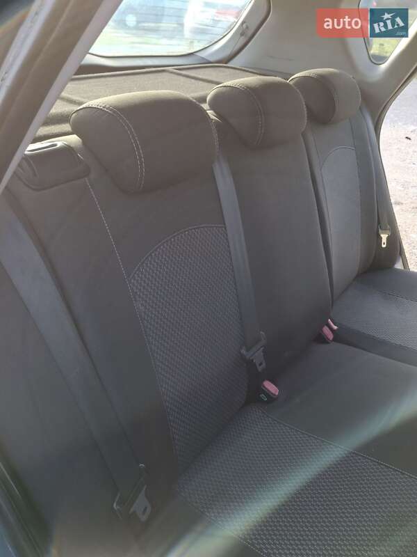 Хэтчбек Kia Ceed 2007 в Запорожье