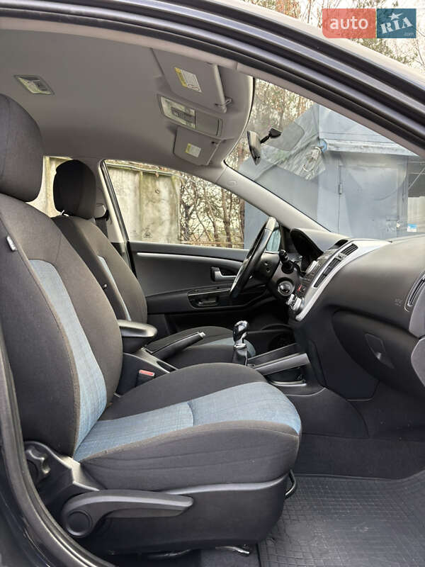 Хэтчбек Kia Ceed 2010 в Белой Церкви