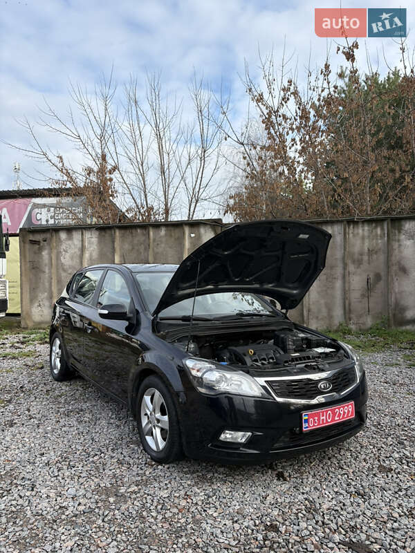 Хэтчбек Kia Ceed 2010 в Белой Церкви