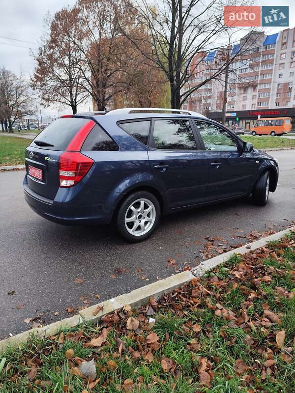 Универсал Kia Ceed 2010 в Белой Церкви