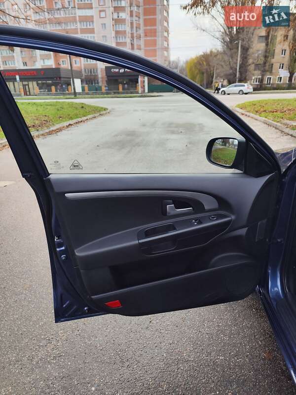 Универсал Kia Ceed 2010 в Белой Церкви