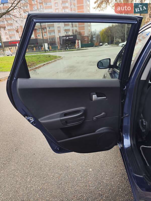 Универсал Kia Ceed 2010 в Белой Церкви