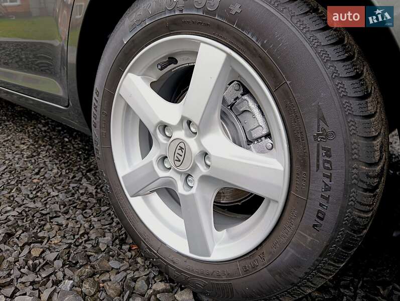 Універсал Kia Ceed 2011 в Луцьку