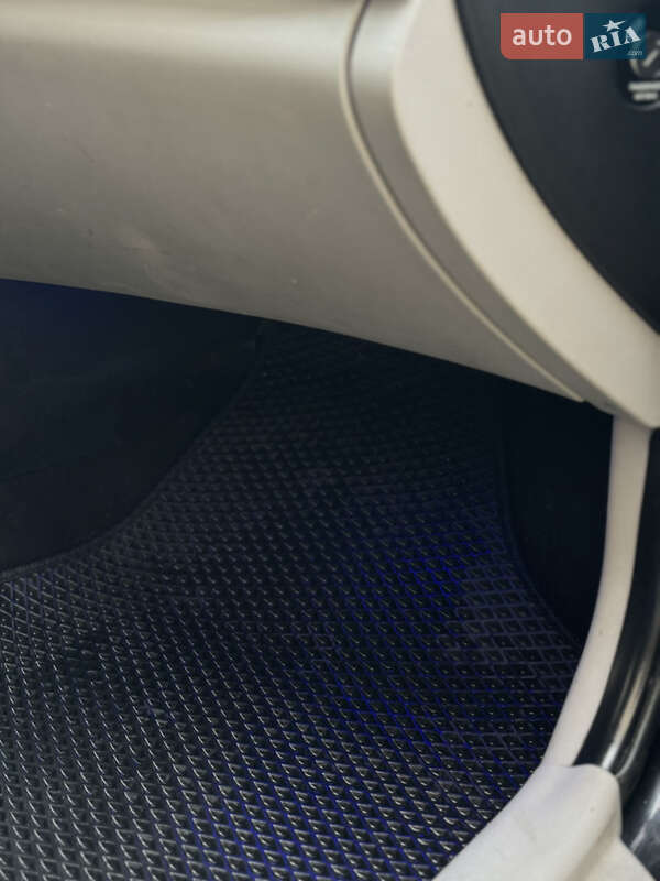 Хэтчбек Kia Ceed 2008 в Киеве