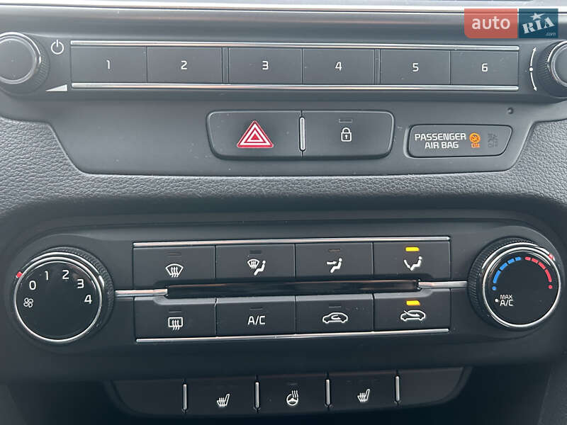 Хетчбек Kia Ceed 2019 в Києві