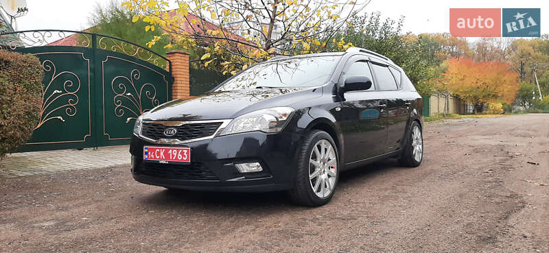 Універсал Kia Ceed 2010 в Чернігові