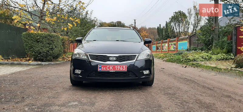 Універсал Kia Ceed 2010 в Чернігові
