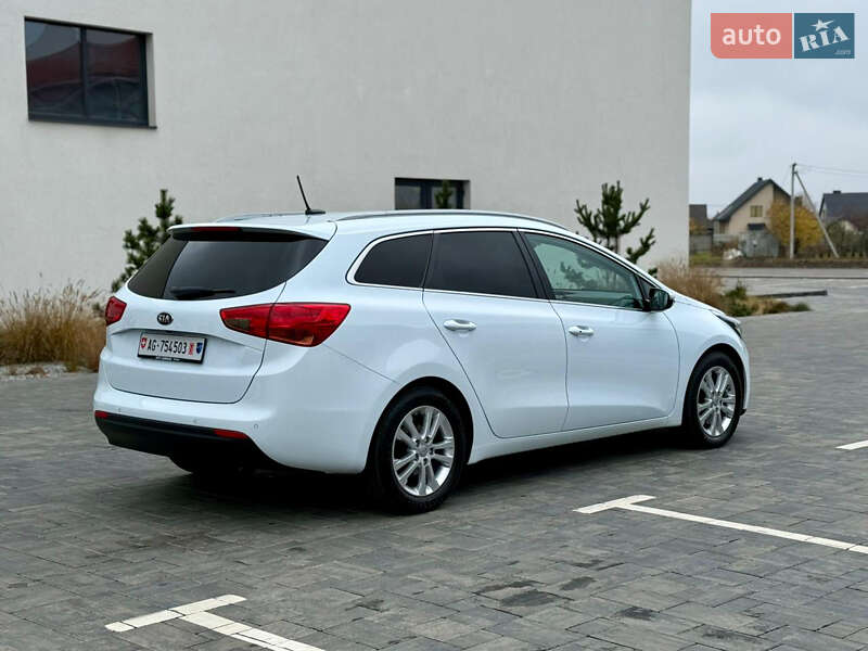 Универсал Kia Ceed 2015 в Луцке