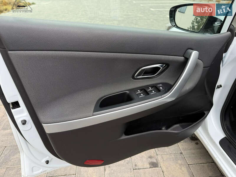 Универсал Kia Ceed 2015 в Луцке