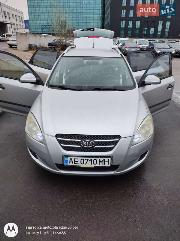 Універсал Kia Ceed 2009 в Києві фото 2 Універсал Kia Ceed 2009 в Києві